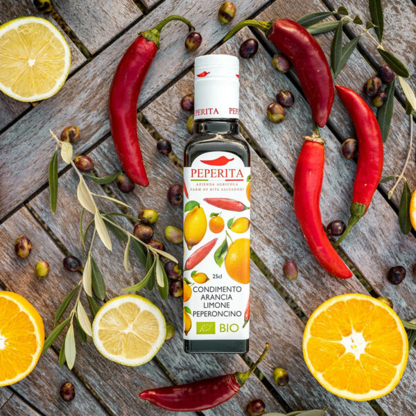 Olivenöl mit Peperoncino, Orange und Zitrone – Peperita – Bild 2