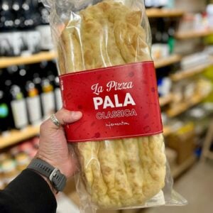 Pinsa in pala van Infermentum – ambachtelijke ovale pizzabodem voorgebakken op steen